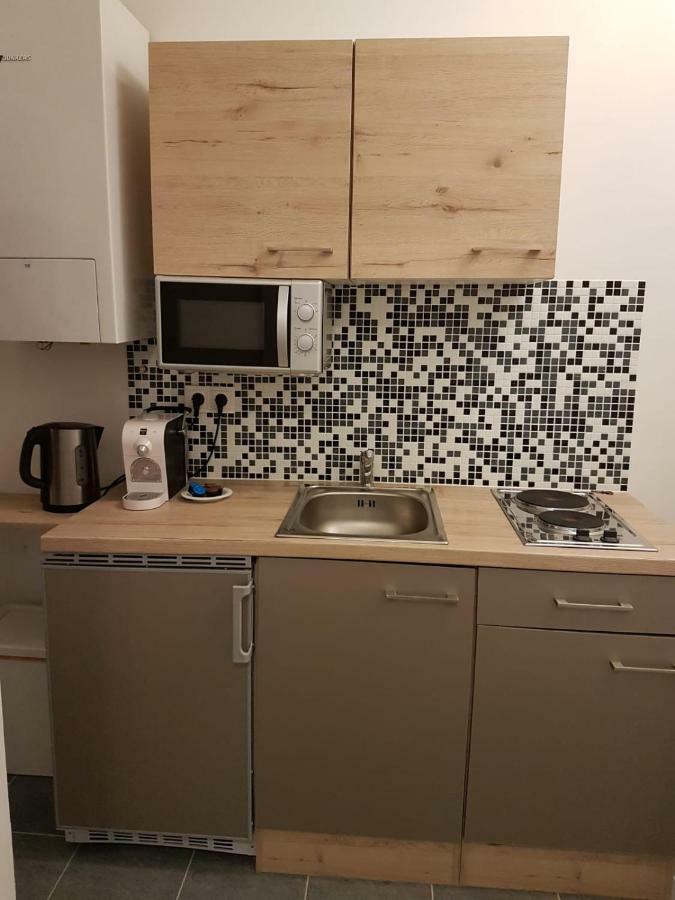 Excellent 2 Bed Apartment 12 Mins From Center 维也纳 外观 照片